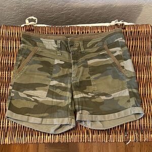 Camo Green Women's Shorts